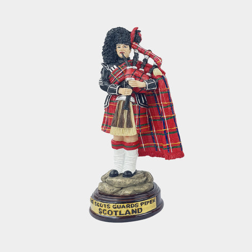 FIGURINE | CTY-FGRN-038